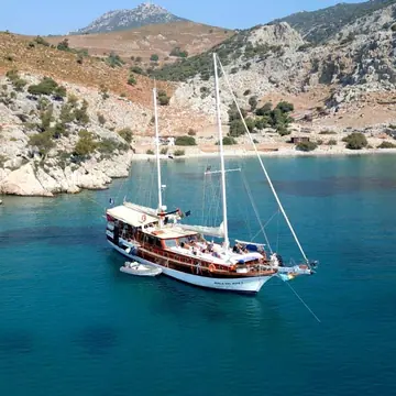 The gulet anchored in a quiet blue bay on the SYB Turkey trip