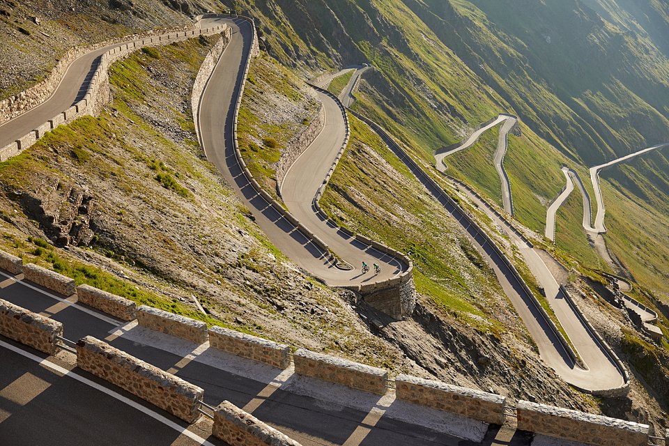 Stelvio Guided Cycling Tour