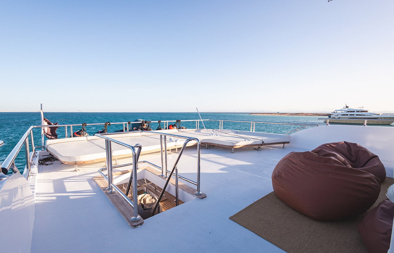The open solarium on the top deck