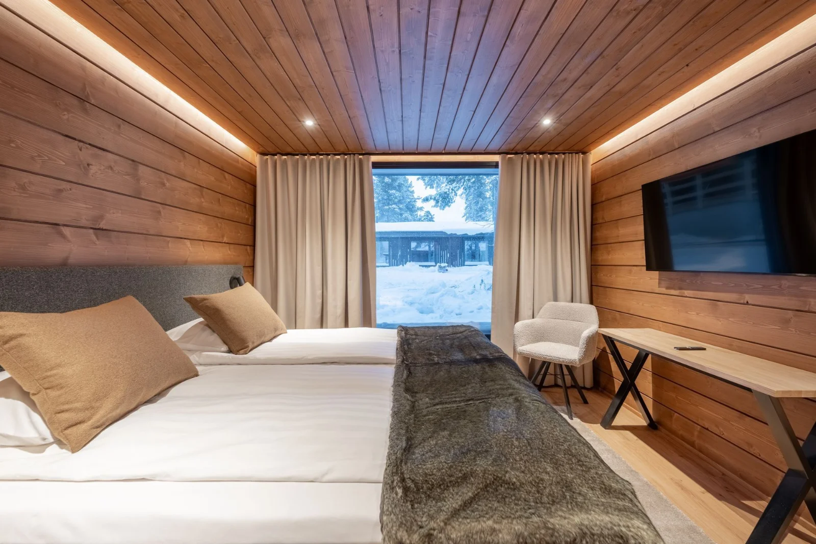 Shared spot: two separate beds