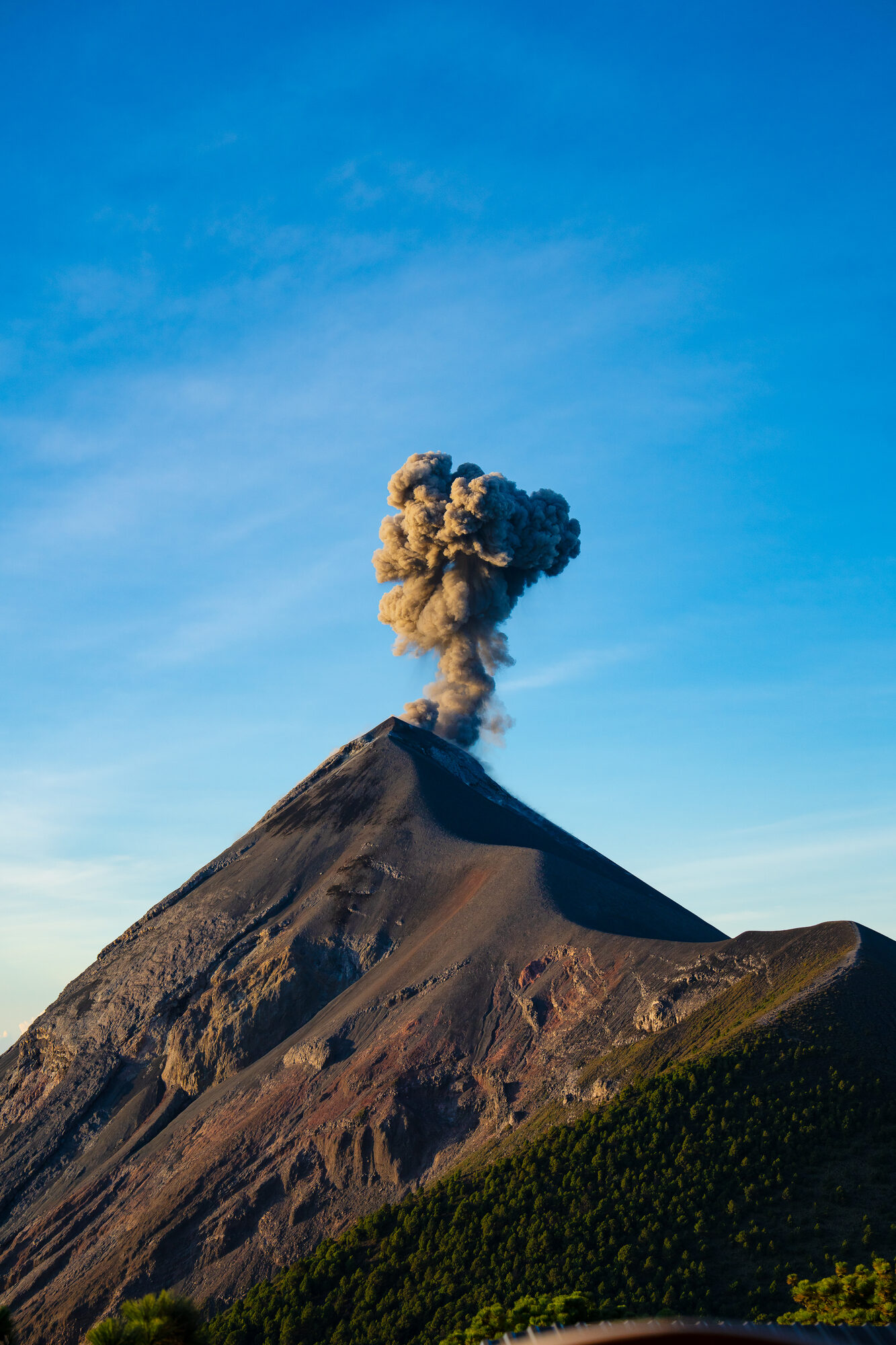 Fuego erupting in daylight seen from Antigua