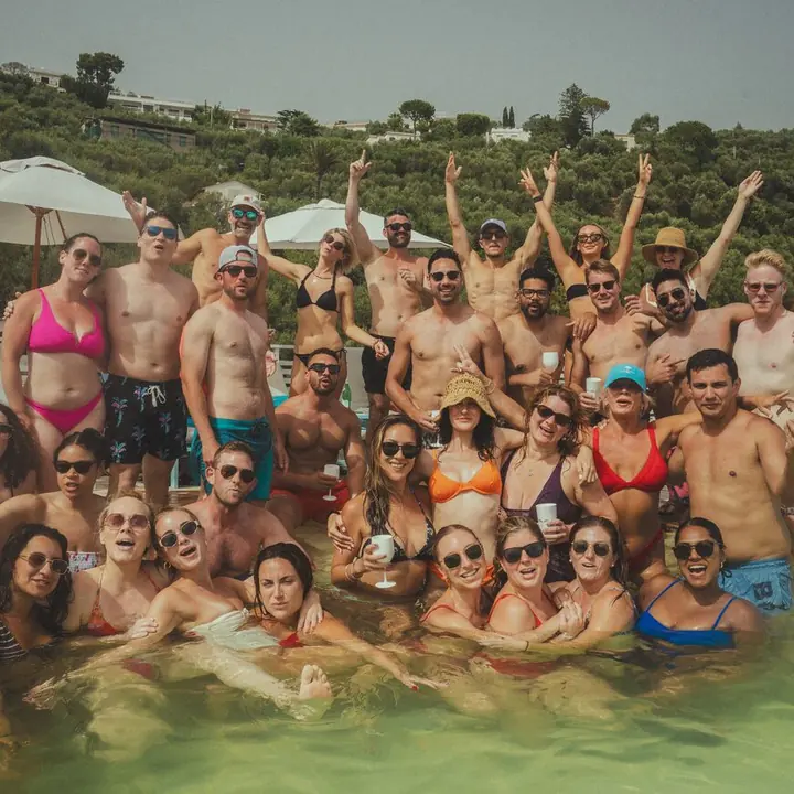 The whole group in and around the pool on the SYB Amalfi Coast trip