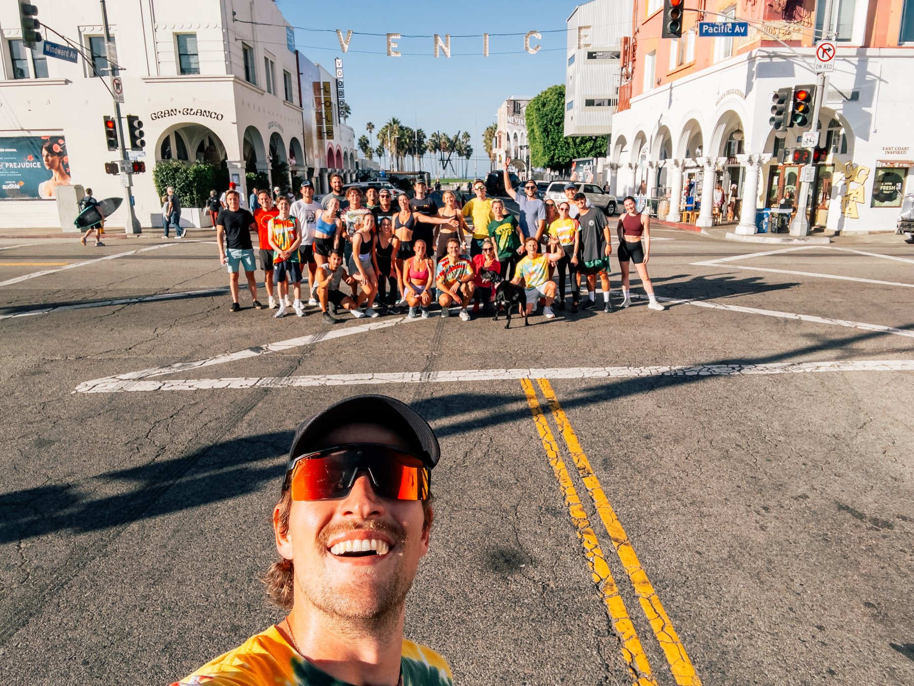 Runners on the street in Venice Beach at the 2025 SYB x LT Days 5K