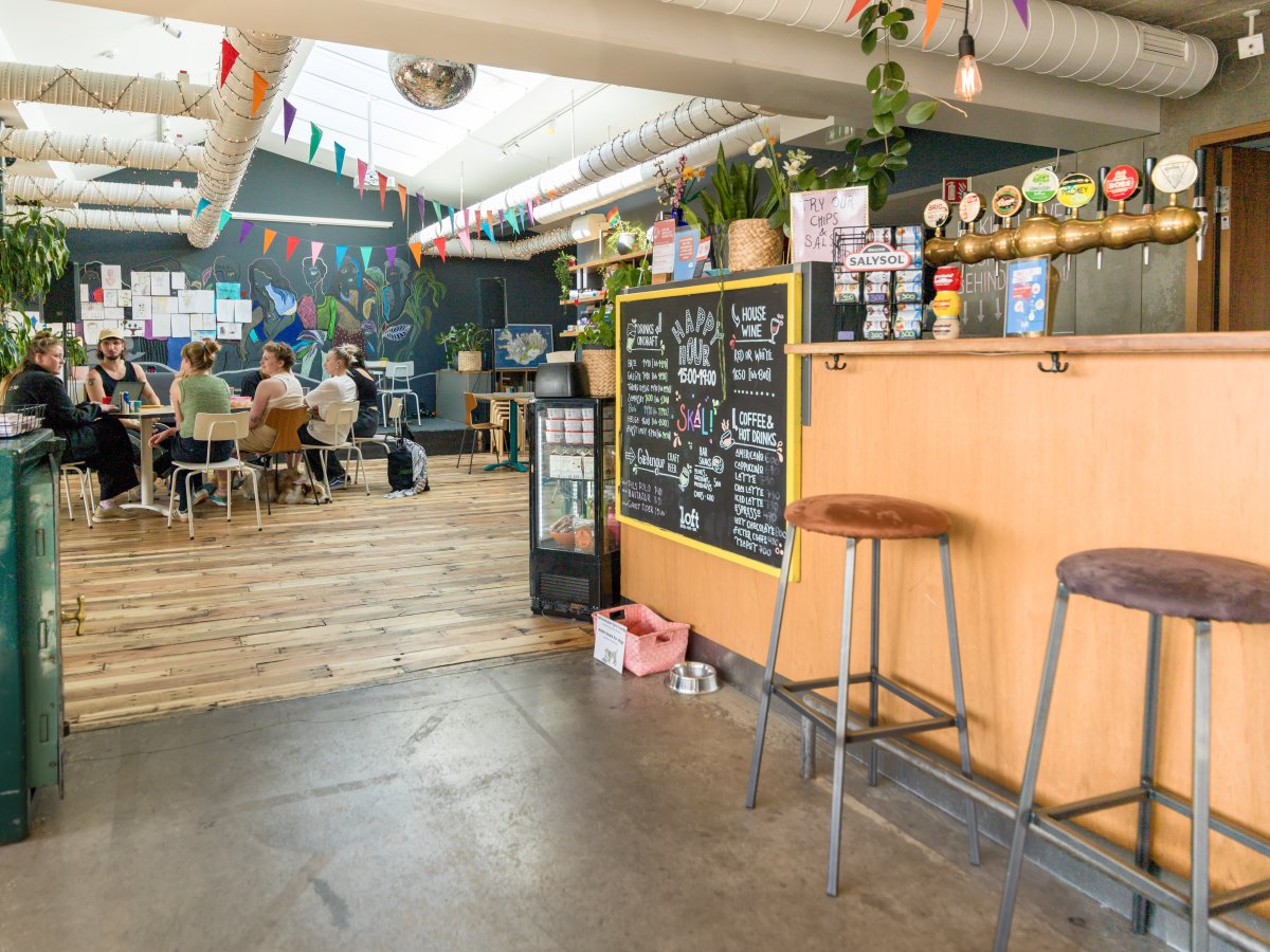 The lounge at Loft HI Hostel
