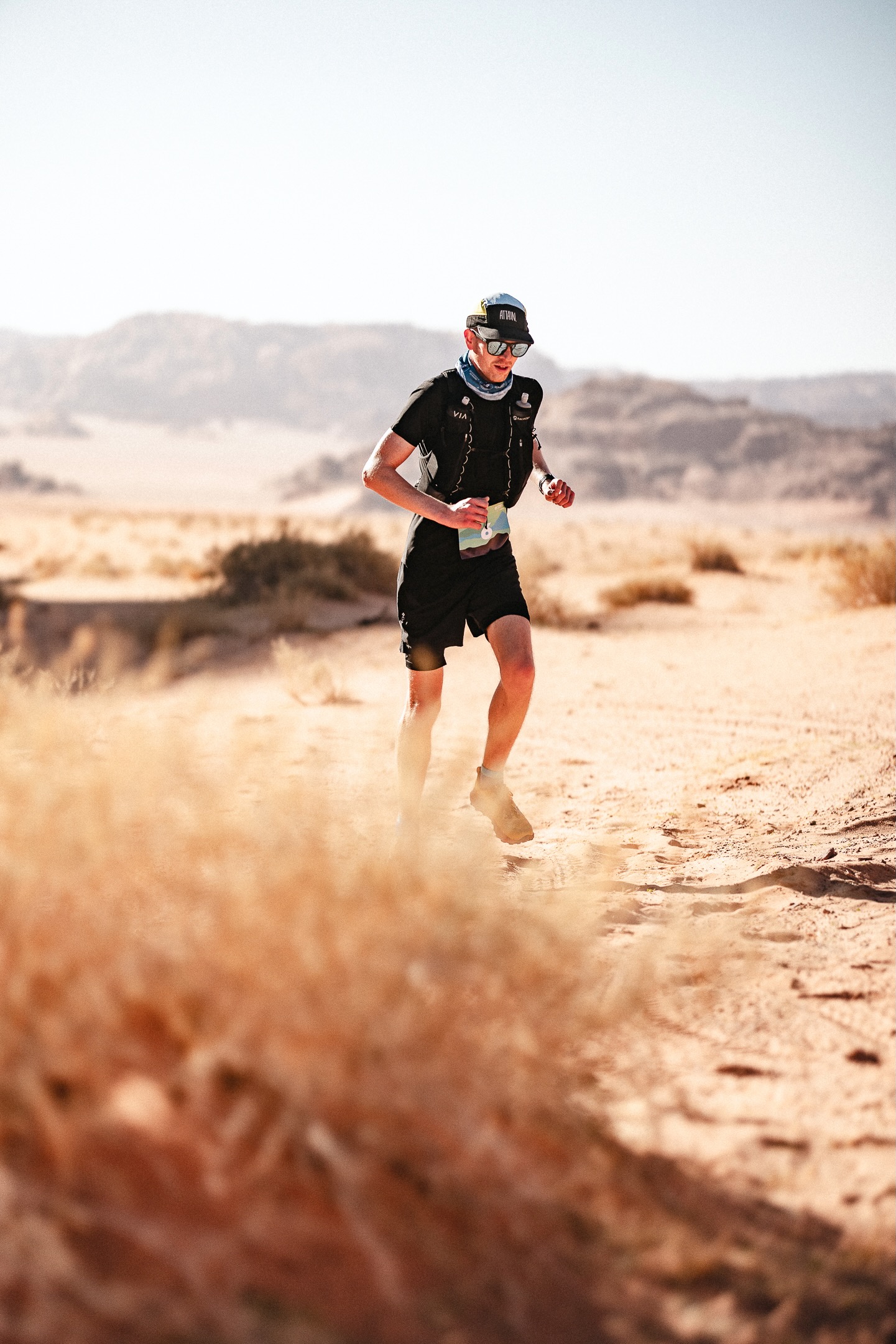 Impact marathon runner in Wadi Rum desert
