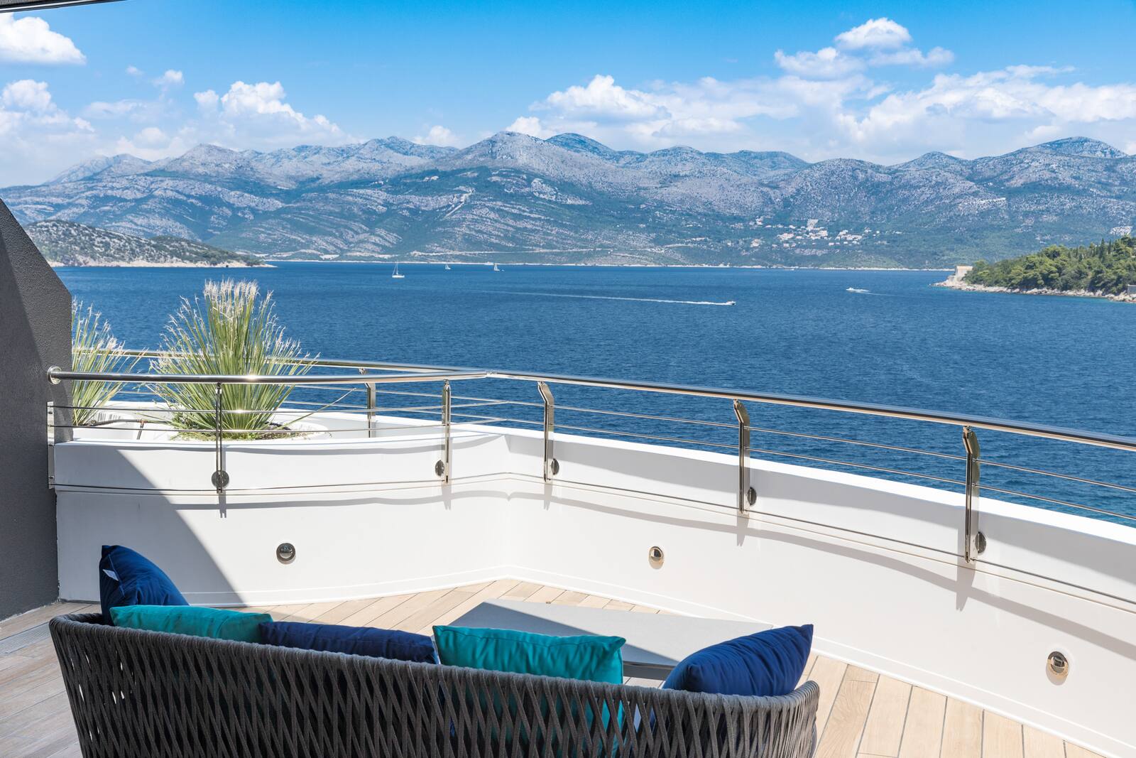 A suite balcony over the water