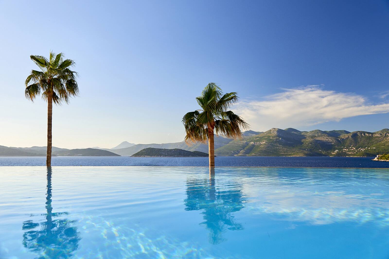 The heated infinity pool over the Adriatic