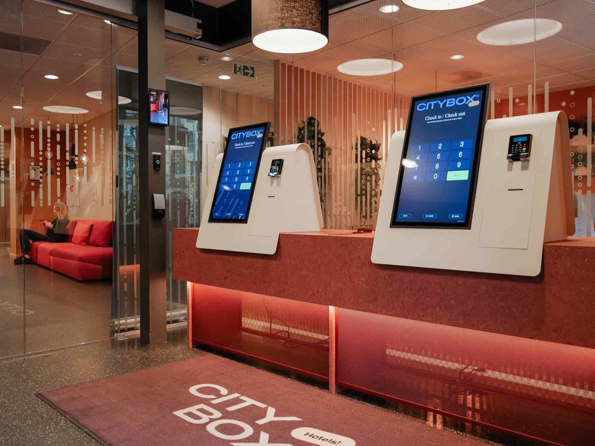 The lobby at CityBox Bergen City