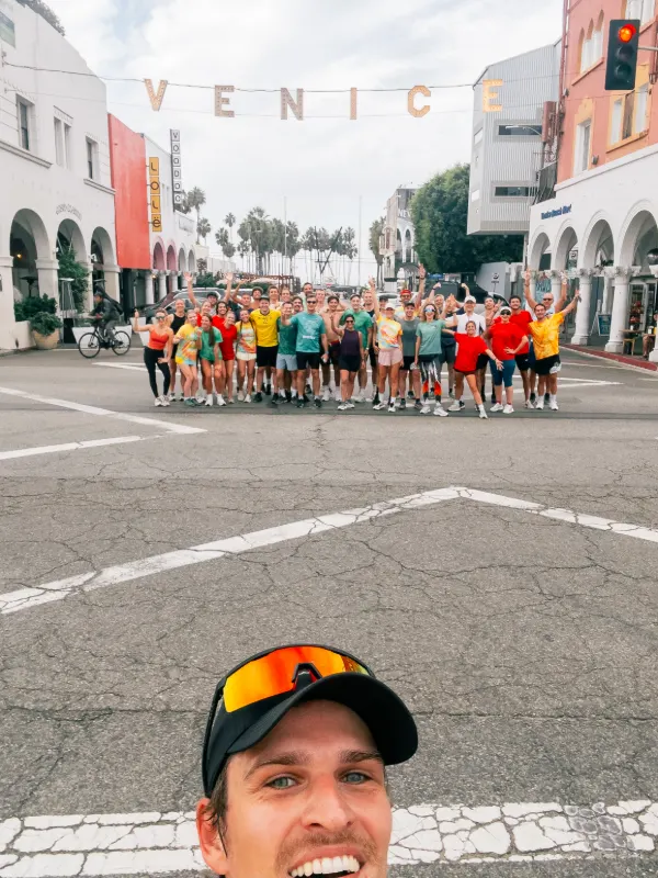 A selfie with the whole crew under the Venice sign