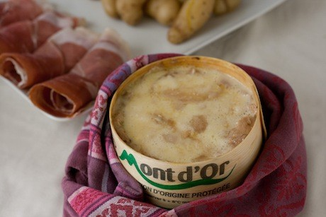 French Cheeser Recipe: Mont d'Or chaud 2