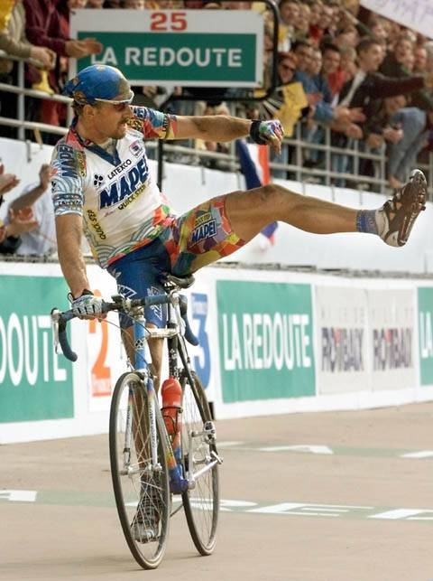 c9e00938b3b06eee55323ac7b1340636tomboonenparisroubaix