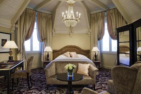 Grand Barrail Hotel