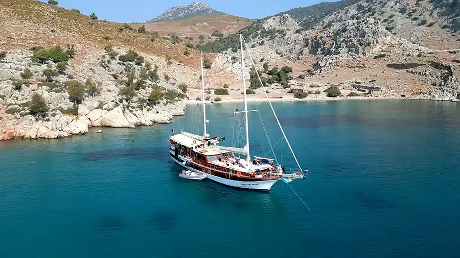 Blue Voyage - SurfYogaBeer trip in Turkey