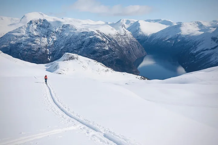 kookoo_travel_norway_ski_freeride_trip_46