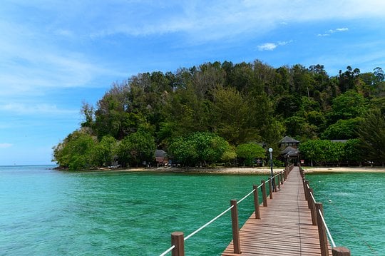 4 Day/3 Night Post-Trip Extension to Gaya Island - Shared Room - Price is per person. Each guest must book individually. (Minimum 4 ladies)