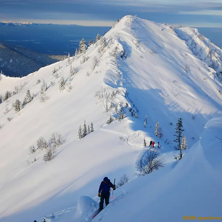 photomubixperiencesnowcatskirandokazakhstan8