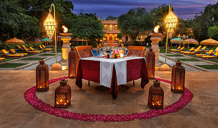 TheOberoiRajvilasPoolsideDinnerJaipurRajasthan