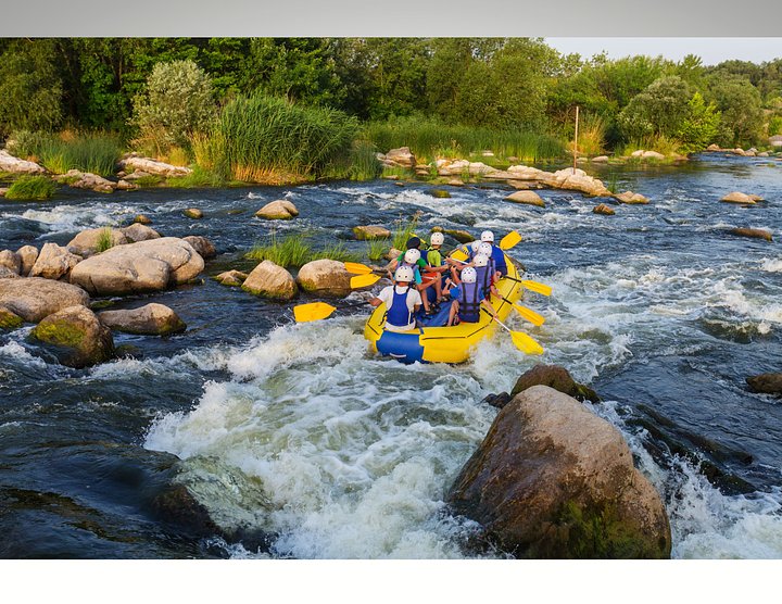 WhiteWAterRafting1