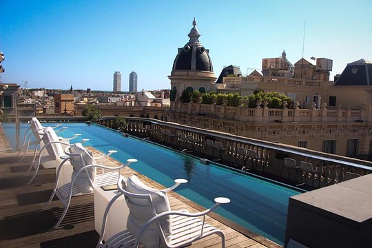 Arrive one day early in Barcelona  - Shared Room - April 7, 2027 - Price is per person. Each guest must book individually. 