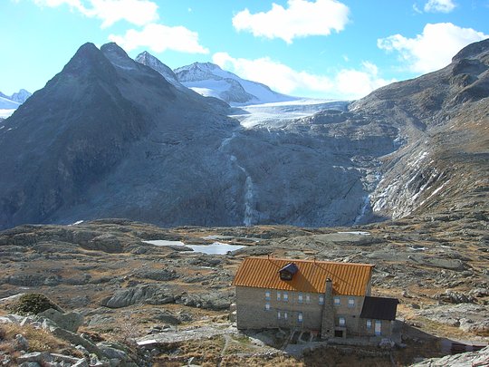 Mandrone Hut 