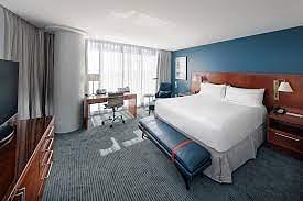 The good stuff: Tell us about your room.