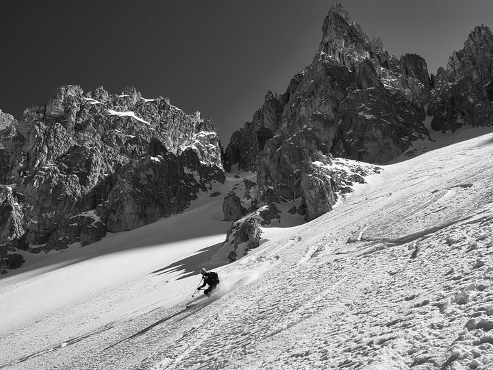 giacomoberardi516ueZ8RZ4unsplash