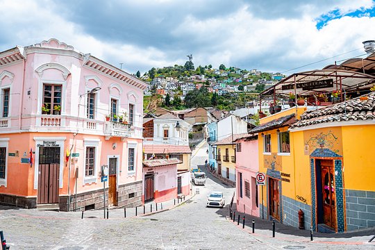 4-Day/3 Night Pre-Trip Extension to Quito - Private Room  (Minimum of 5 ladies)