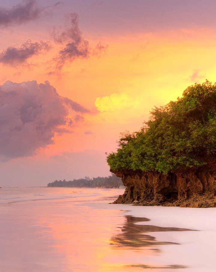 Diani_Beach_Sunrise_Kenya