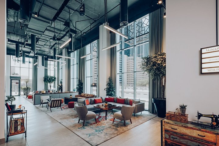 Rove Trade Centre Lounge 