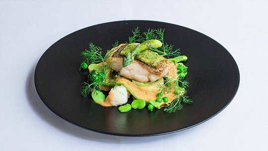 Participate in a Provençal cooking class with a French chef