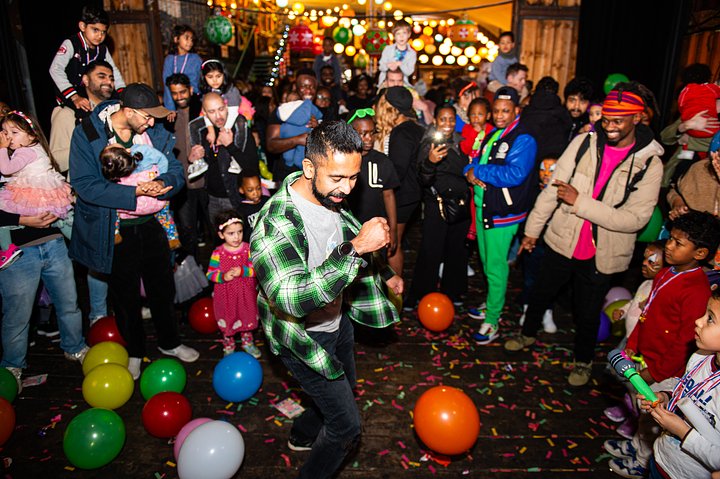 1FlyKidPopNYE147