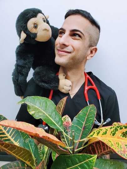 Dr. Izzy Hirji
