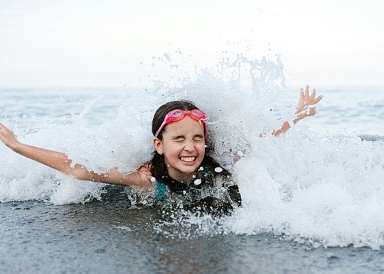 1PM Horse Box Sauna - Parents and kids session only