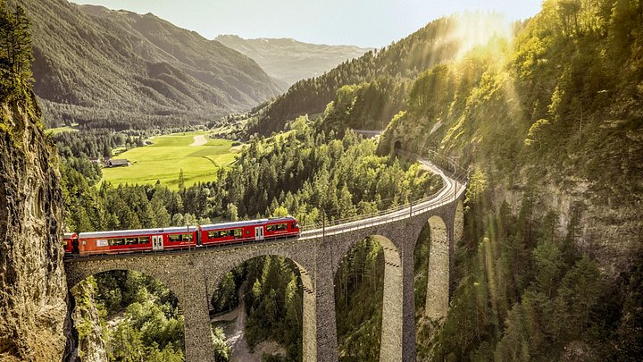 RhBLandwasserviaduktArosaRobLewisPhotography
