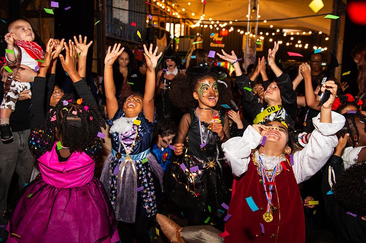 1BESTFlyKidHalloween135