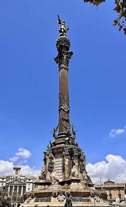 Mirador De Colom