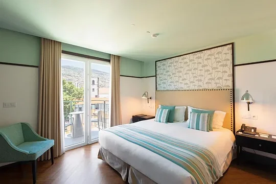 Private Room