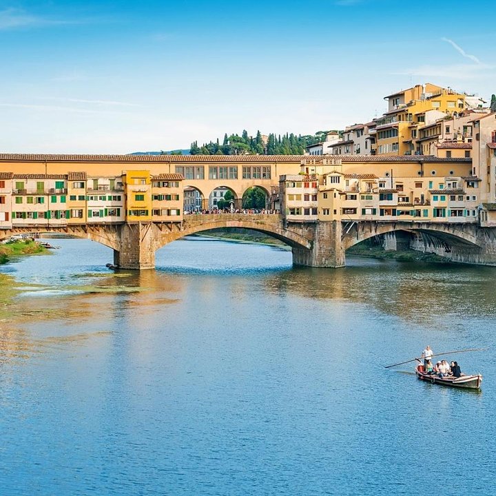 ItalyArnoBoatTour