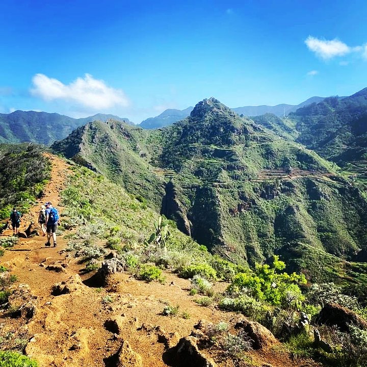 HikingAnagaTrips1