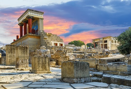 Explore the ancient Minoan ruins and mythical labyrinth of Knossos