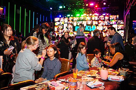 FREE FACEPAINTING