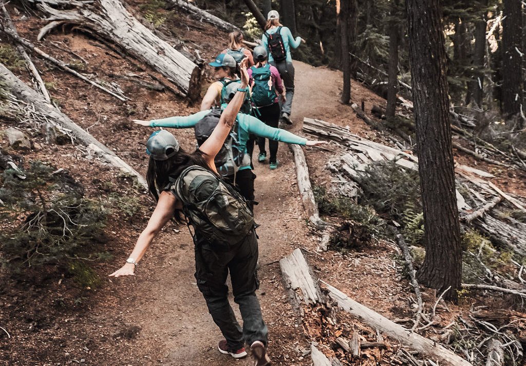 AWEWomenHiking3e15899912167681024x712
