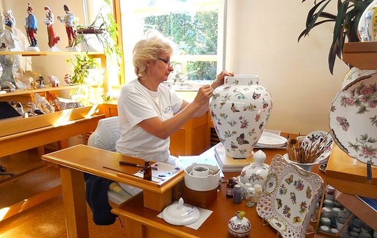 Enjoy a hands on experience at the Herend Porcelain Factory