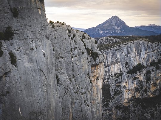 Multi-Pitch climbing course