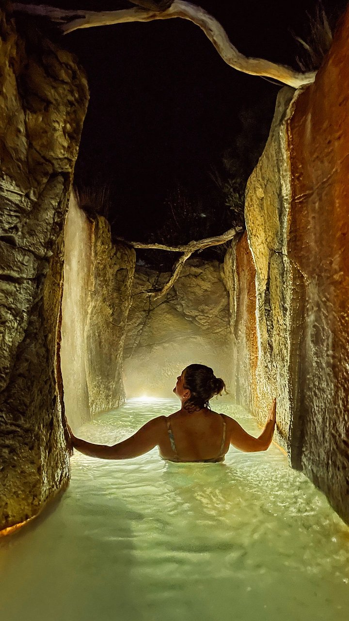 TheDeepBlueHotSpringsSanctuaryWarrnambool