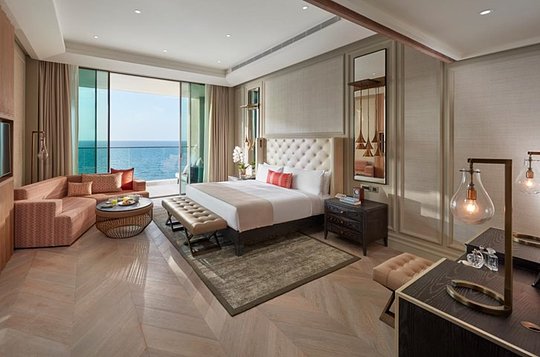 Luxury Breaks - Enjoy a daily spa or dining credit.