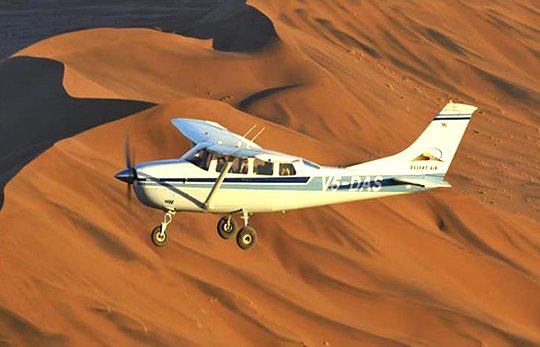 40-minute Scenic Flight (Minimum 2 ladies)