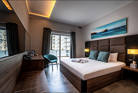 Superior Double Party Room (Terrace Pool View) 