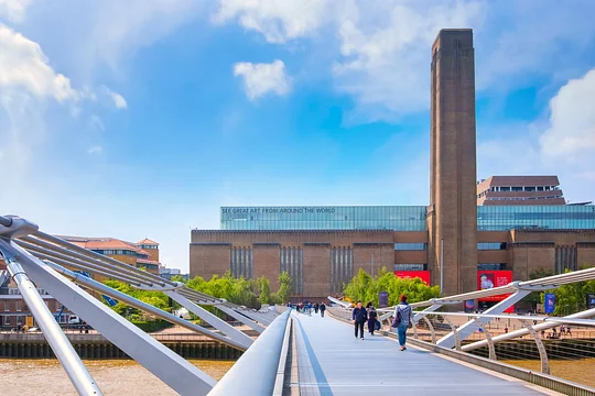 Tour the Tate Museum