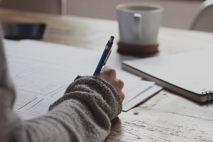 Write down your goals before arriving